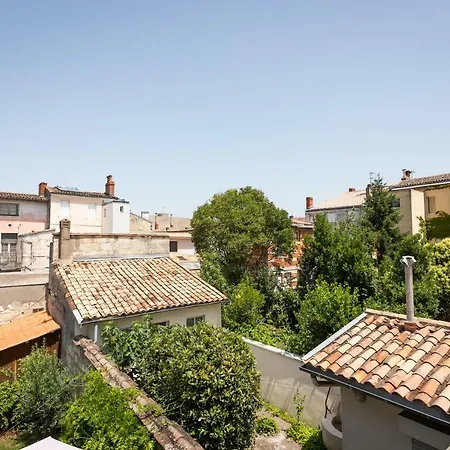 Апартаменты Duplex Lumineux Au Coeur De Avec Parking *