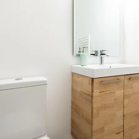 Duplex Lumineux Au Coeur De Avec Parking *